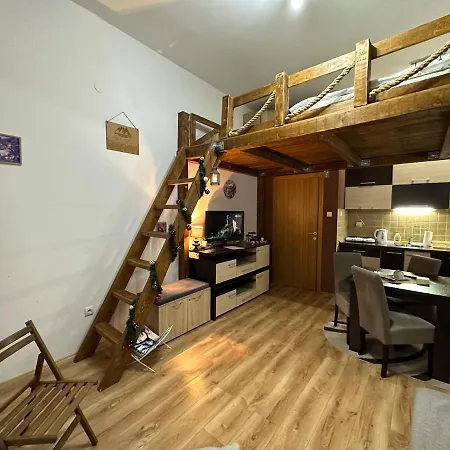 Planinski Raj Apartmán *